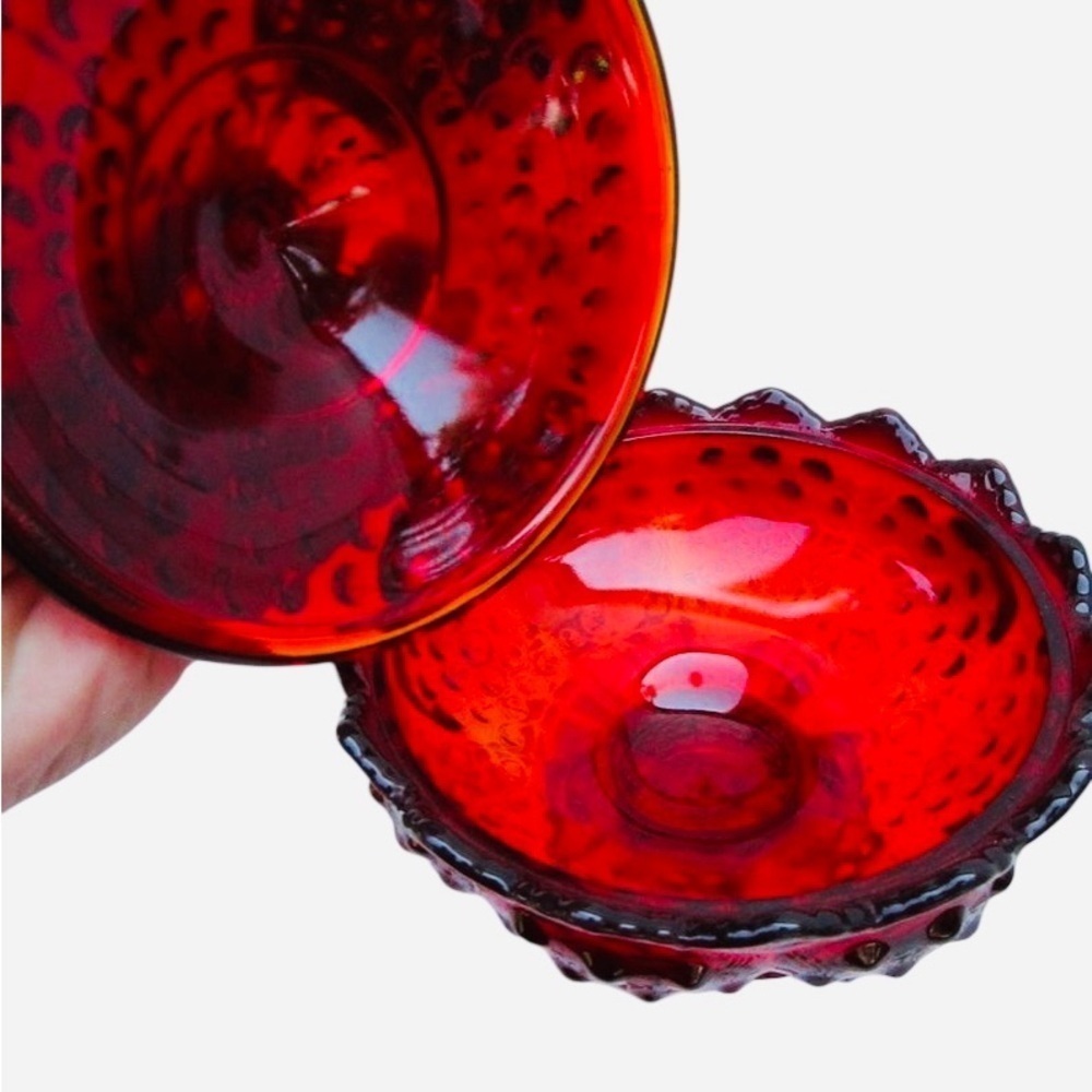 Fenton Cadmium Glow
Hobnail Ruby/Amberina
Lidded Candy Dish Scalloped
Edge 6.5" - Picture 10 of 13